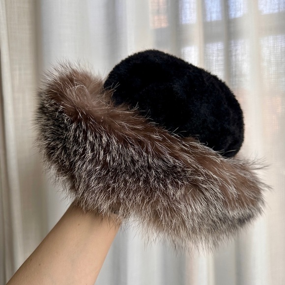 Vintage Women’s Genuine Fox Fur Trimmed Sheared Fur Hat, Real Fur EUC main image 5